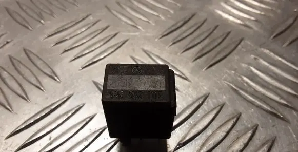 Mercedes-Benz ML W163 Other relay 0025421119