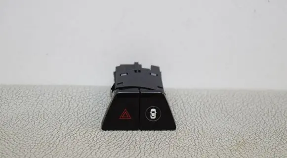 BMW 5 G30 G31 Hazard light switch 6993047