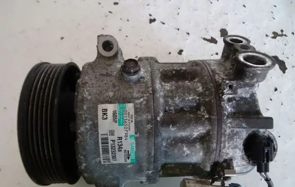 Opel Insignia A Air conditioning (A/C) compressor (pump) P13232307