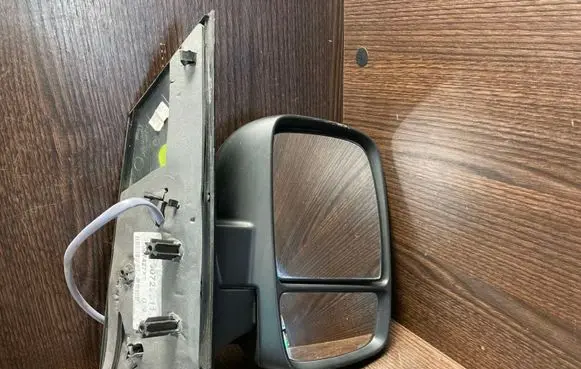 Citroen Jumpy Front door electric wing mirror 2473050 6880XT