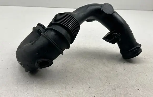 Intercooler hose/pipe