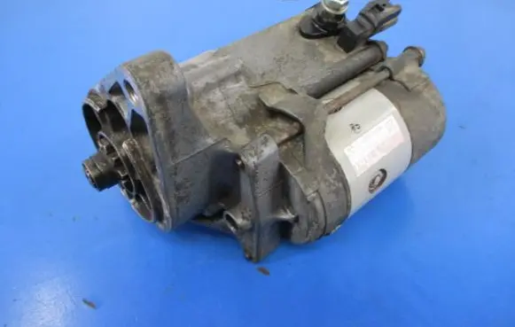 Toyota Corolla E110 Starter motor 28100-16260