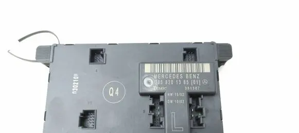 Mercedes-Benz C W203 Door control unit/module 2038201385 20382013501 351307