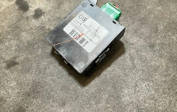 Toyota Hilux (AN10, AN20, AN30) Other relay 8953371080 36381111630 3C29