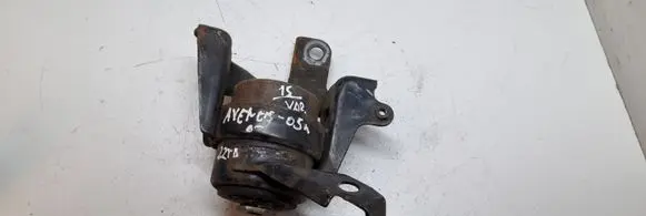 Toyota Avensis T250 Engine mount bracket