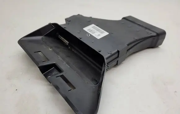 BMW 7 F01 F02 F03 F04 Intake resonator 921798804