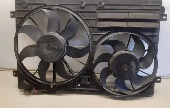 Seat Leon (1P) Fan set 1K0121207AA 1K0121205G