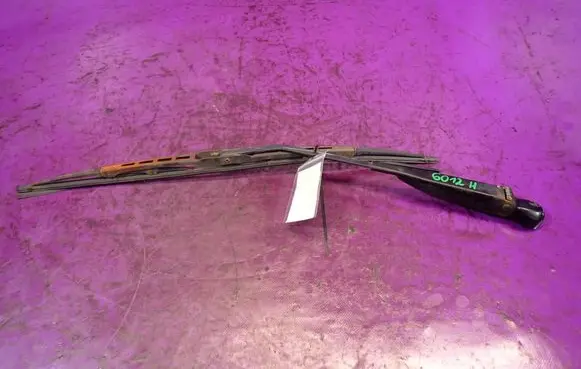 Renault Kangoo I Rear wiper blade arm 