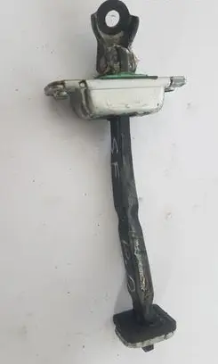 Hyundai Santa Fe Front door check strap stopper
