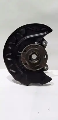 Volkswagen Golf VII Front wheel hub spindle knuckle 5Q0407257AKAMAX