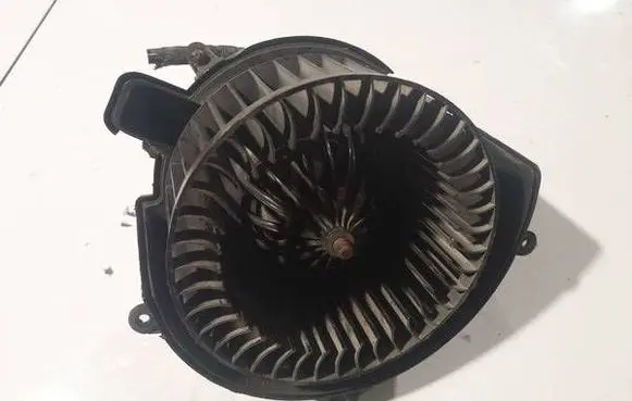 Opel Zafira A Heater fan/blower 90437893