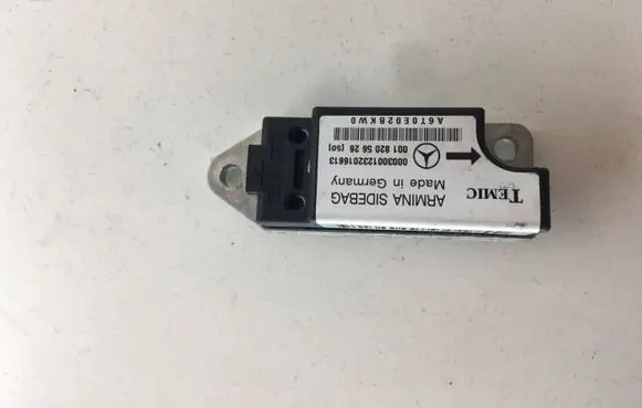 Mercedes-Benz E W210 Airbag deployment crash/impact sensor 0018205626