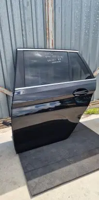 BMW 5 G30 G31 G38 Rear door