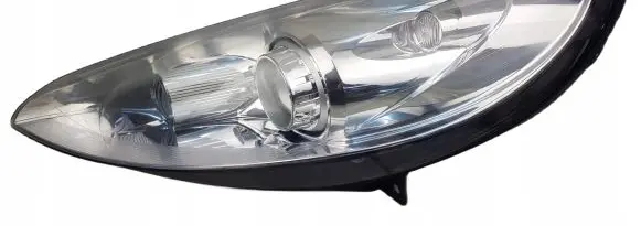 Peugeot 407 Headlight/headlamp