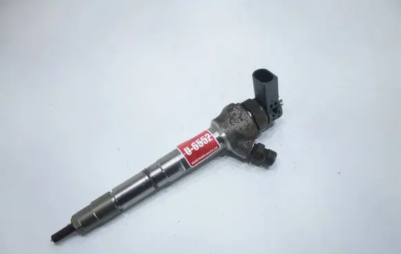 Fuel injector