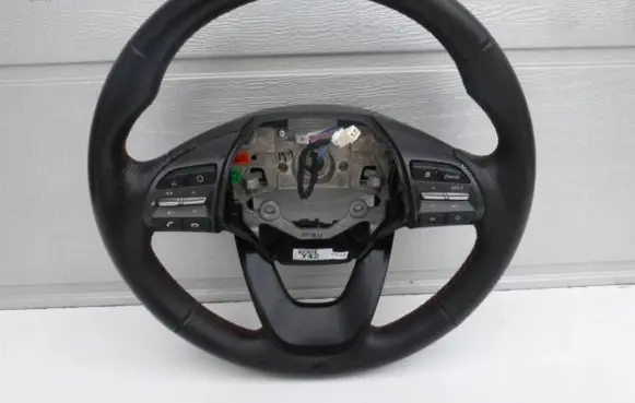Hyundai Kona I Steering wheel