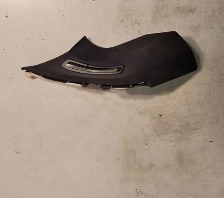 (C) pillar trim