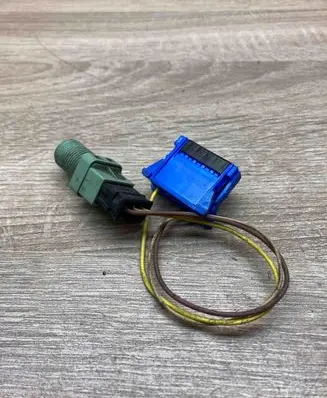 Renault Scenic I Brake pedal sensor switch 7700849783 WITHPLUG