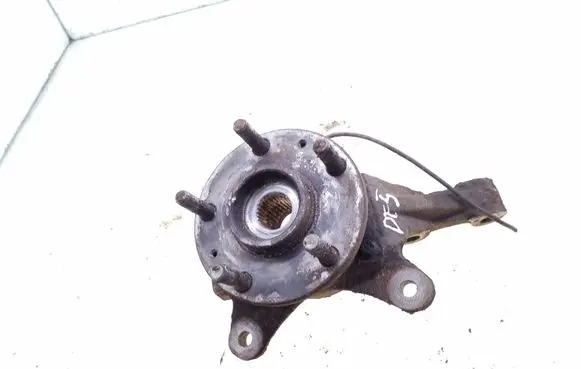 Land Rover Freelander Front wheel hub spindle knuckle
