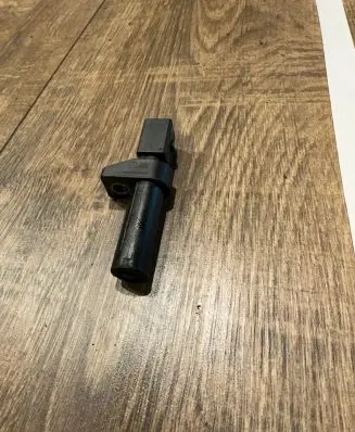 Mercedes-Benz A W169 Crankshaft position sensor 003153 2828 0031532828