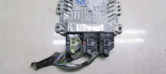 Ford C-MAX II Engine control unit/module AV6112A650GF