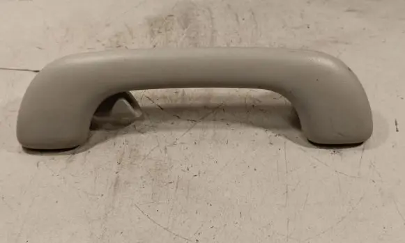Nissan Qashqai Rear interior roof grab handle 8200003209 98194