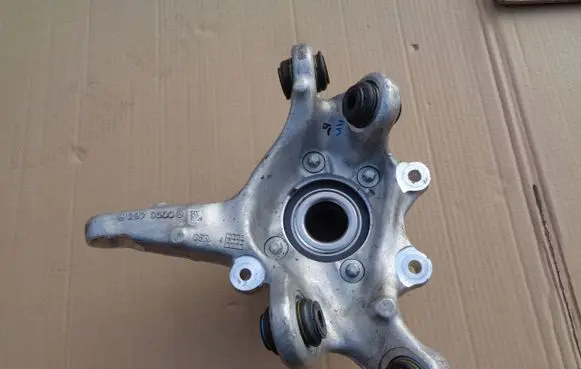 Mercedes-Benz EQS V297 Rear wheel hub spindle/knuckle 2973570500