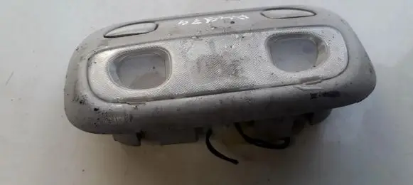 Subaru Legacy Front seat light
