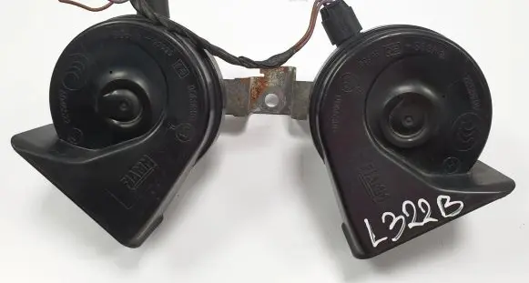 Land Rover Range Rover L322 Horn signal YEB000021