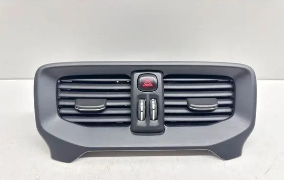 Volvo V40 Dash center air vent grill 30780845 1284618 30780844