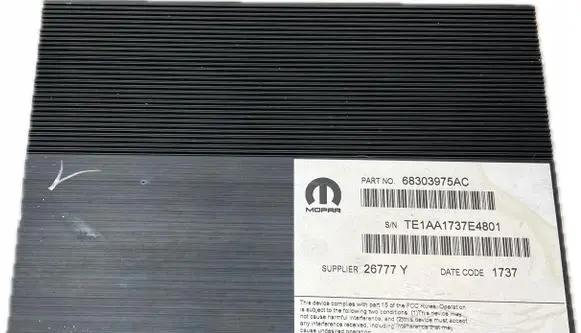 Dodge Charger Sound amplifier 68303975AC