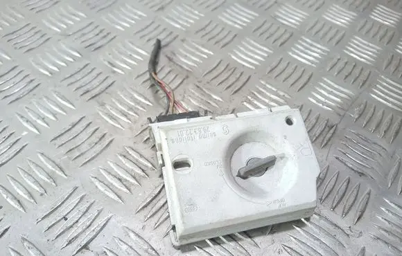 Audi 80 90 B3 Tail light bulb cover holder 29632201 B5831BL