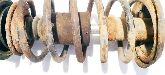 Volkswagen Golf III Front coil spring