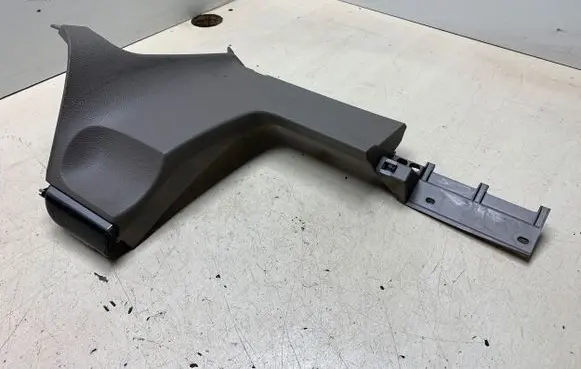 Dashboard lower bottom trim panel
