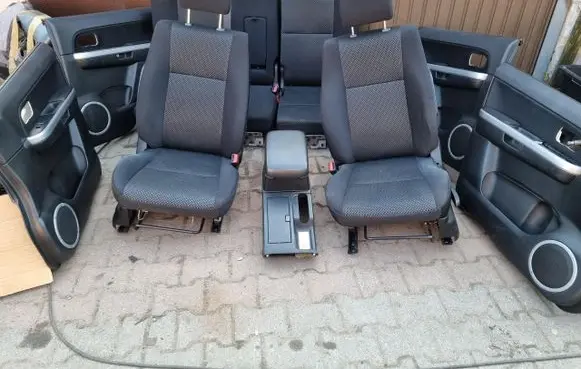 Suzuki Vitara (LY) Seat set 