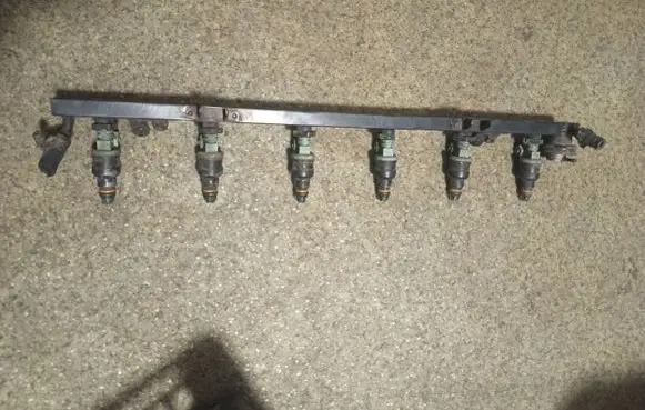 BMW 5 E34 Fuel injectors set 13531726090 0280150415