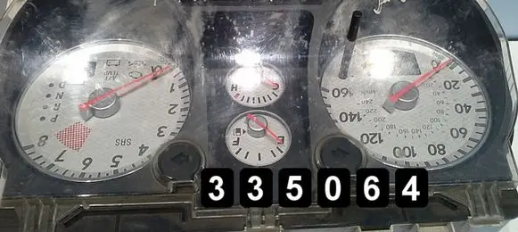 Mitsubishi Outlander Speedometer (instrument cluster) MN162483