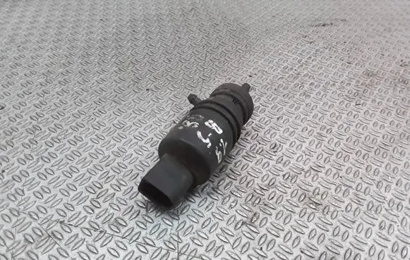 Windscreen/windshield washer pump