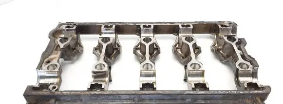 Volkswagen Touran I Other cylinder head part 