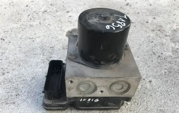 Opel Insignia A ABS Pump 13316697