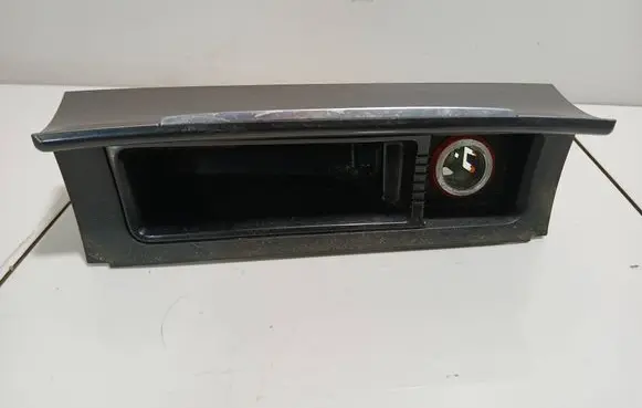 Volkswagen PASSAT B7 Ashtray (front) 3C0863284K