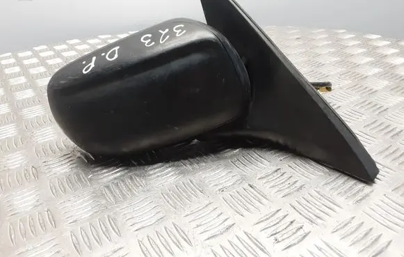 Mazda 323 Front door electric wing mirror 010089
