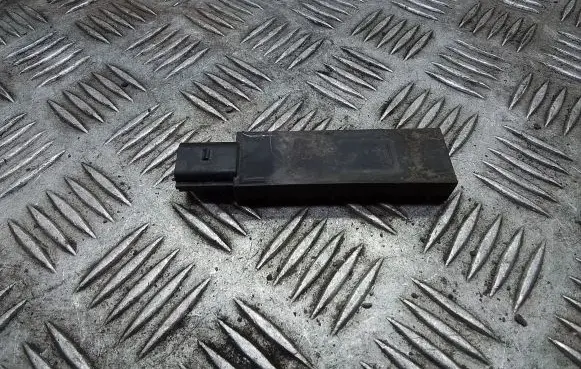 Audi RS3 Keyless system antenna 5Q0962131 5FA171669 5FA17166930