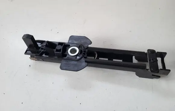 Seat Exeo (3R) Seat belt height adjuster 8E0857833E