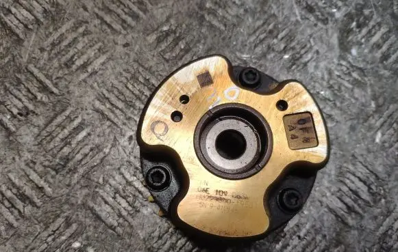 Porsche Panamera (970) Camshaft pulley/ VANOS 06E109083N