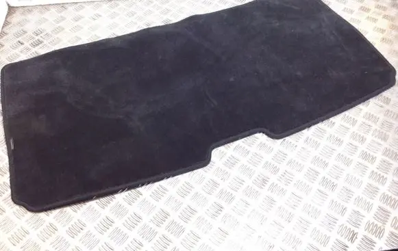 Trunk/boot mat liner