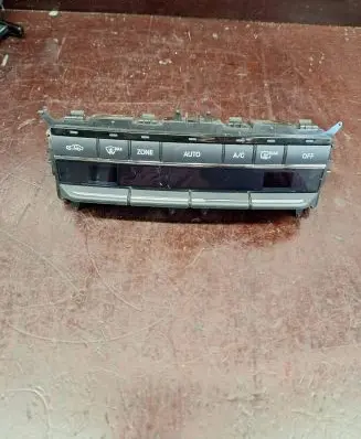 Mercedes-Benz E W212 Climate control unit A2128303800 5HB01093761 A2129008711