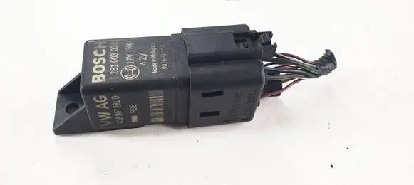 Skoda Yeti (5L) Other relay 028100303800 0281003038