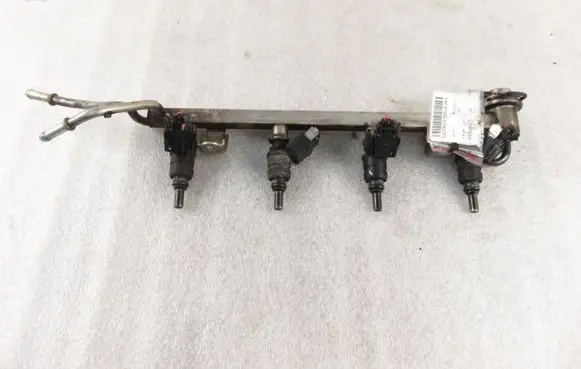Seat Toledo II (1M) Fuel main line pipe 06A133317E 06A906031D