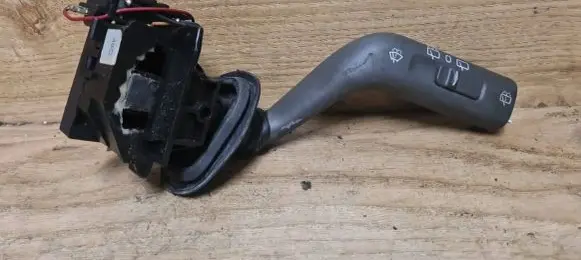 Volvo V40 Wiper control stalk